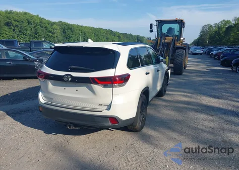2019 Toyota Highlander Se z USA, uszkodzony, nr VIN 5TDJZRFH4KS566044